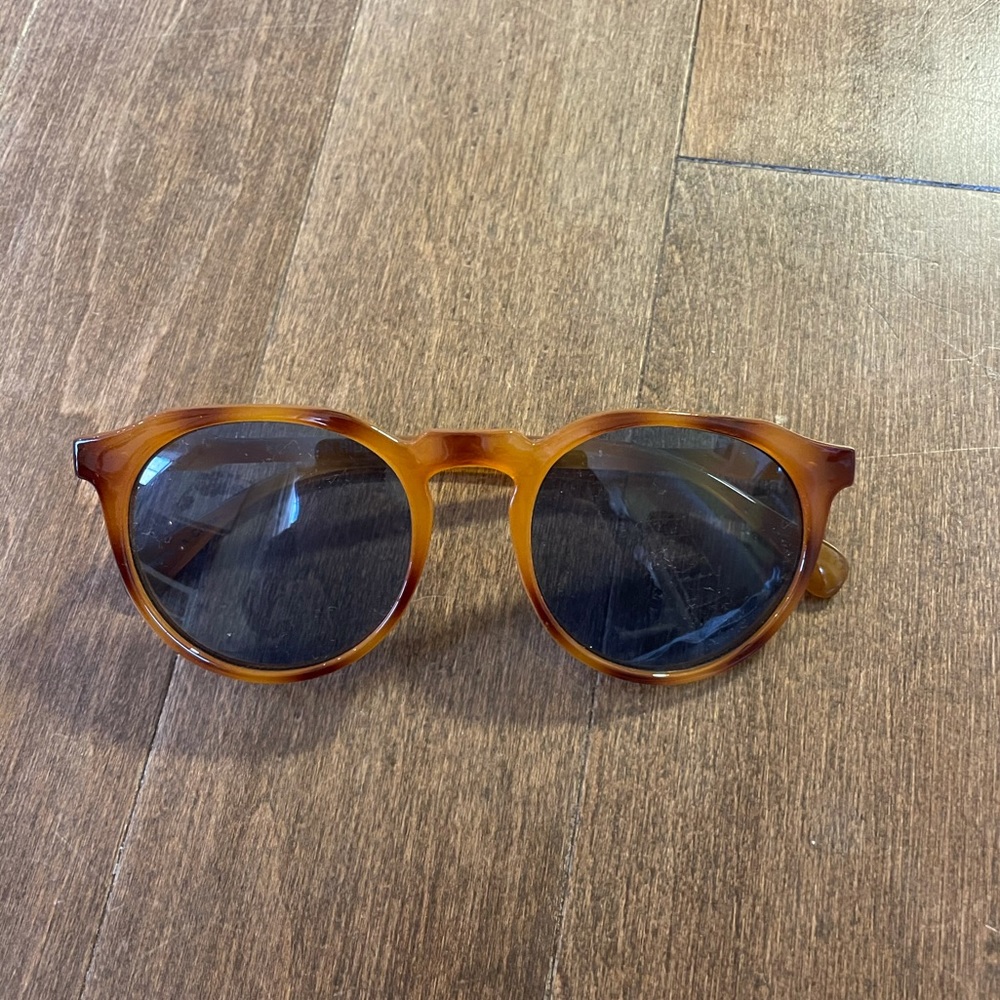 Urban Outfitters Sunglasses